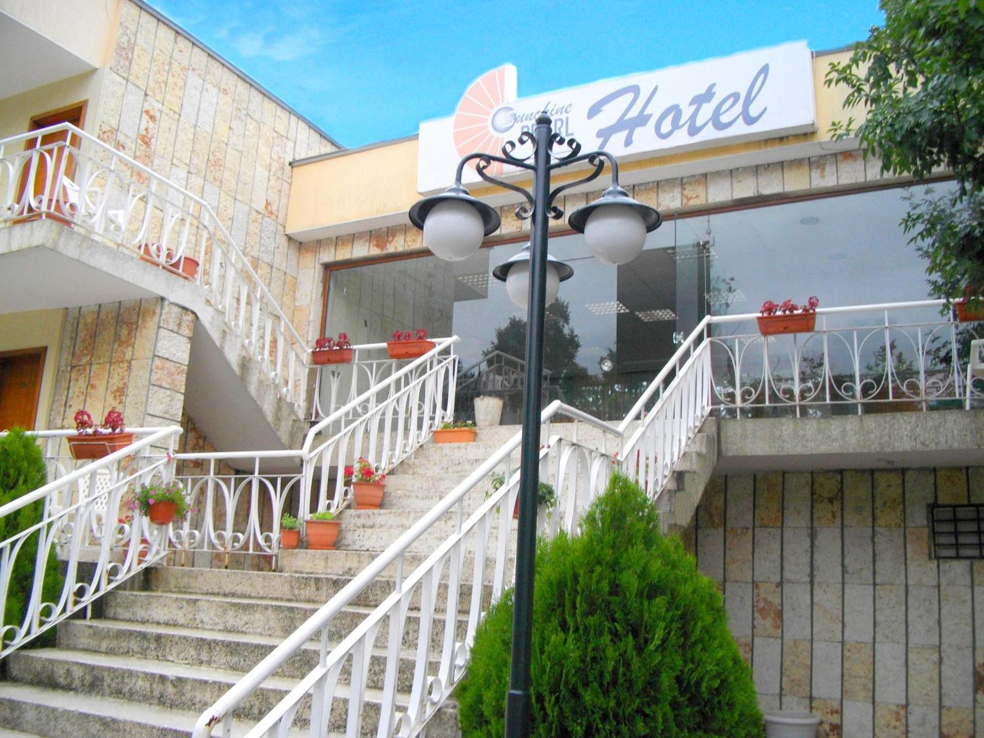 Sunshine Pearl Family Hotel Kavarna Dış mekan fotoğraf